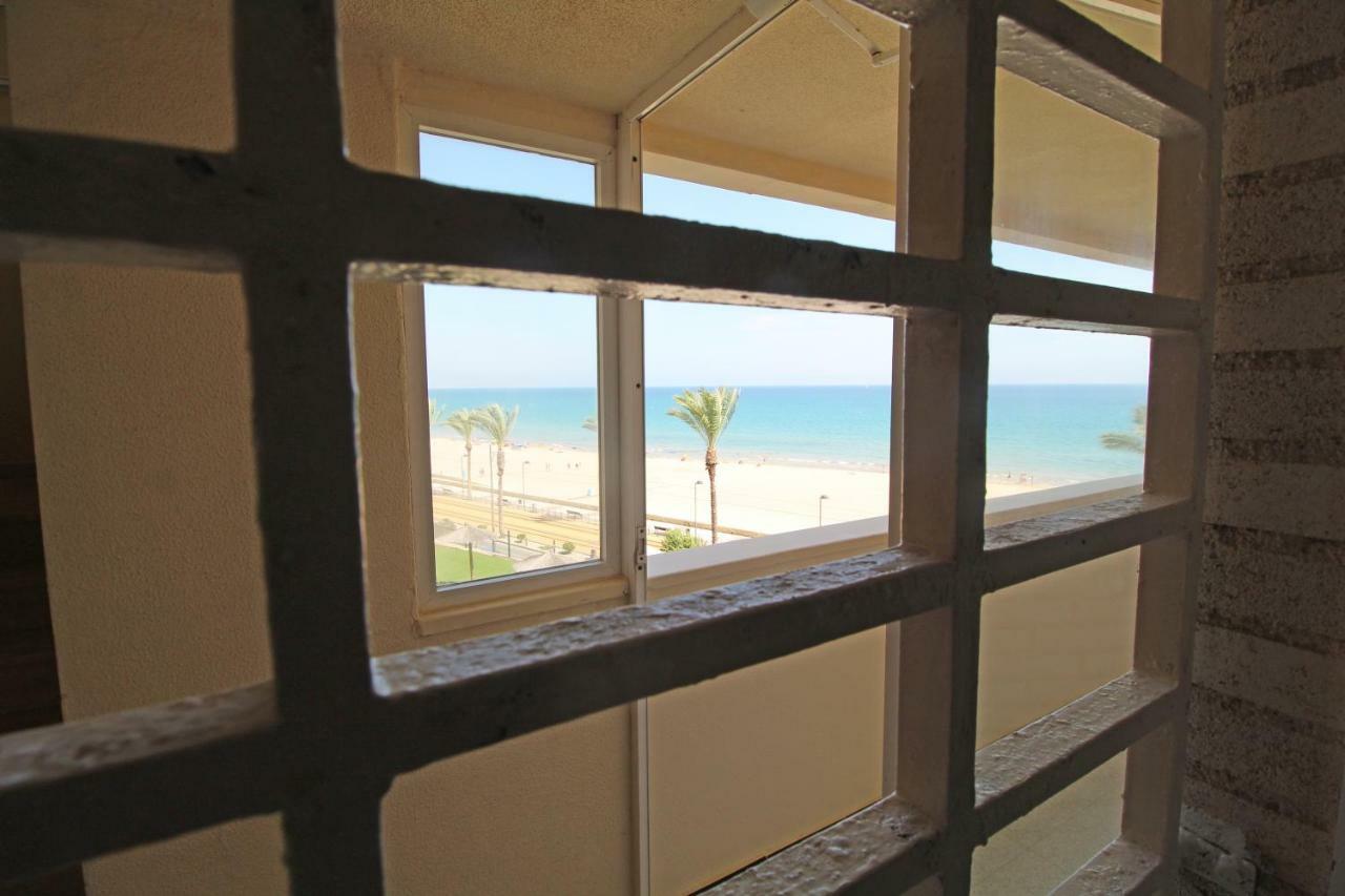 坎佩略1A Linea Playa San Juan. Vistas. Piscina. Bbq. Gym公寓 外观 照片